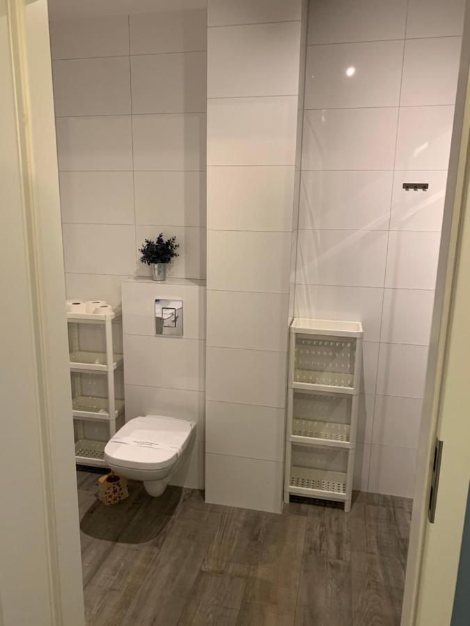 Apartament Admiralski Kołobrzeg Esterno foto