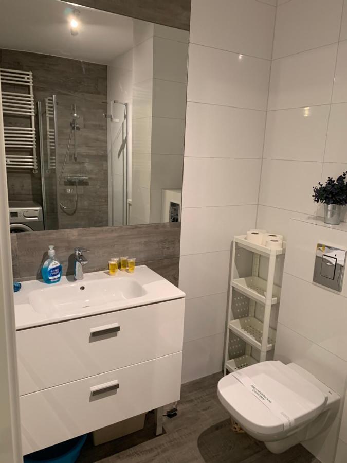 Apartament Admiralski Kołobrzeg Esterno foto