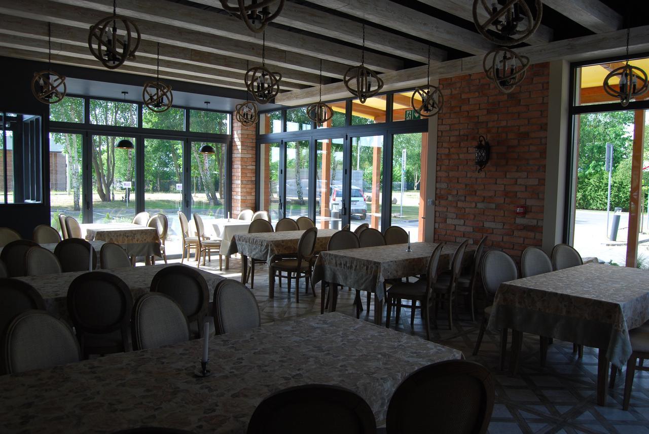 Apartament Admiralski Kołobrzeg Esterno foto